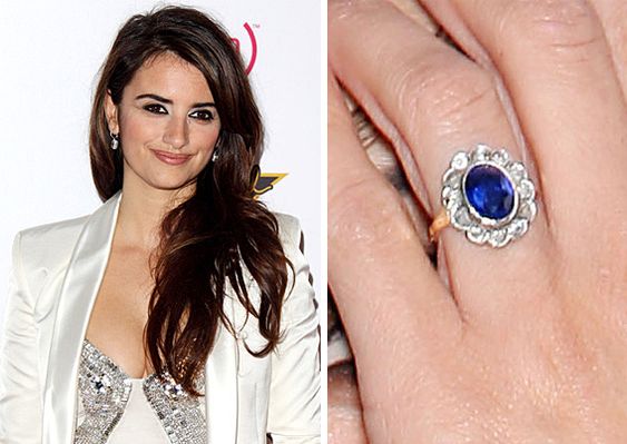 Celebrities Wearing Antique Jewelry